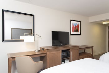 2 Queen Beds, Non Smoking, Room