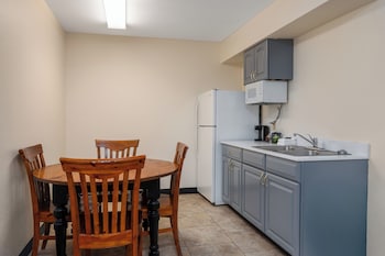 Standard Room, 2 Queen Beds, Kitchenette (Extended Stay Suite)
