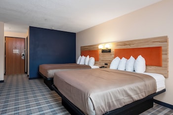 Standard Room, 2 Queen Beds, Kitchenette (Extended Stay Suite)