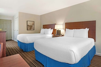 Standard Room, 2 Queen Beds, Non Smoking, Refrigerator & Microwave