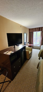 Standard Room, 2 Queen Beds, Non Smoking