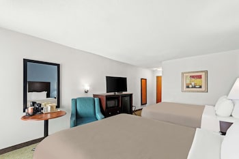 Standard Room, 2 Queen Beds, Non Smoking