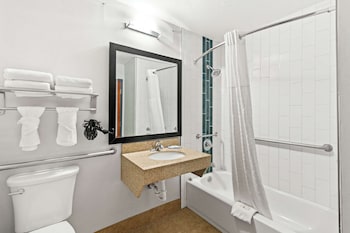 Suite, Multiple Beds, Accessible, Non Smoking