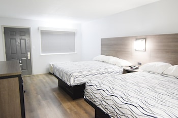 Double Room, 2 Queen Beds, Non Smoking