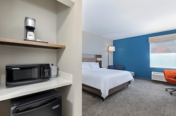 Standard Room, 1 King Bed (Communications, Mobility)