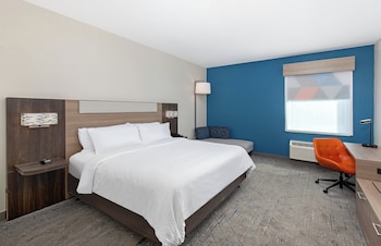 Standard Room, 1 King Bed (Communications, Mobility)