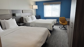 Standard Room, 2 Queen Beds, Accessible, Non Smoking (Communications)