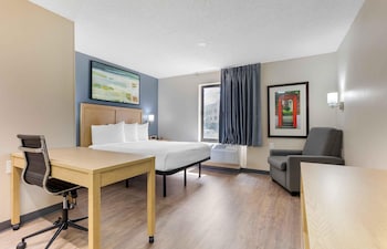 Studio, 1 Queen Bed, Non Smoking