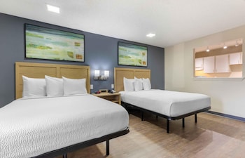 Deluxe Studio, Multiple Beds, Non Smoking