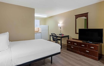 Studio, 1 Queen Bed, Non Smoking
