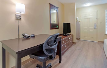 Studio, 1 Queen Bed, Non Smoking