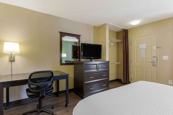 Studio, 1 Queen Bed, Non Smoking