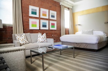 Studio Suite, 1 King Bed