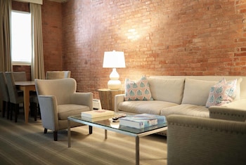 Studio Suite, 1 King Bed