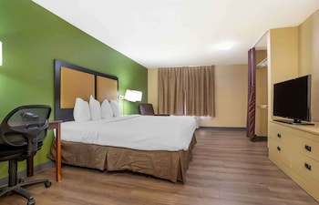 Studio, 1 King Bed, Non Smoking