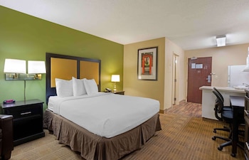 Studio, 1 Queen Bed, Non Smoking