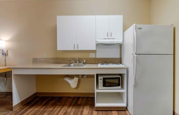 Studio, 1 Queen Bed, Accessible, Non Smoking