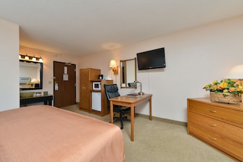 Deluxe Room, 1 Queen Bed, Non Smoking