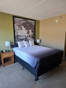 Deluxe Room, 1 Queen Bed, Non Smoking