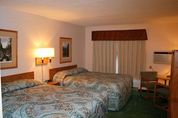 Room, 2 Queen Beds, Non Smoking
