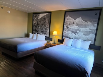Room, 2 Queen Beds, Non Smoking