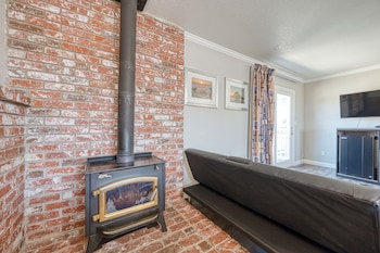 Suite, 1 King Bed