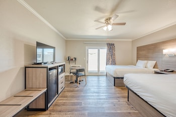 Standard Room, 2 Queen Beds