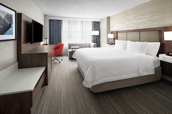 Room, 1 King Bed, Accessible, Non Smoking (Hearing)