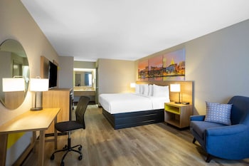 Standard Room, 1 King Bed, Smoking