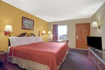 Standard Room, 1 King Bed