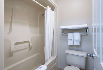 Suite, Non Smoking (1 King Bed and 1 Murphy Bed)