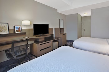 Room, 2 Queen Beds, Hearing Accessible