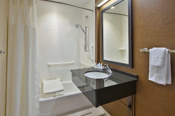 Room, 2 Queen Beds, Hearing Accessible