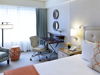 Deluxe Room, 1 King Bed
