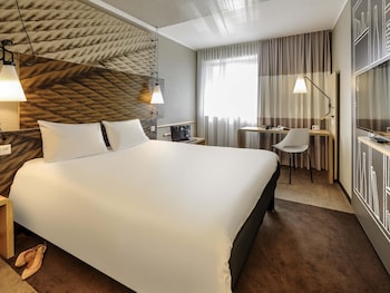 Comfort Room, 1 Double Bed (New Sleep Easy Concept)