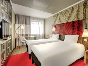 Standard Room, 2 Twin Beds