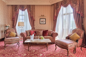 Luxury Suite, 1 King Bed with Sofa bed