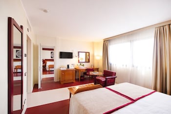 Superior Double or Twin Room, Connecting Rooms