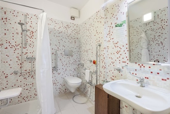 Single Room, Accessible