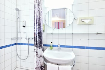 Double Room - Budget Charming Room