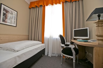Standard Single Room, 1 Twin Bed, Non Smoking