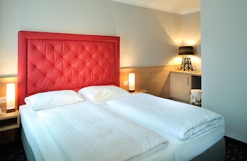 Standard Double Room, 1 Queen Bed, Non Smoking