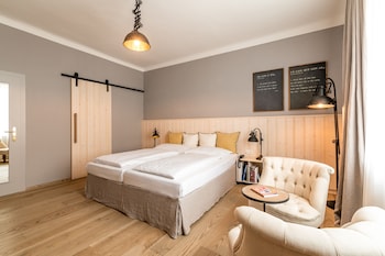 Signature Double Room, 1 Queen Bed, Non Smoking