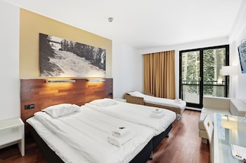 Standard Triple Room (Spa Building)