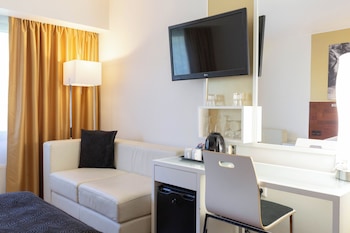 Standard Twin Room (Spa Building)