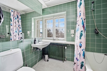 Superior Twin Room (Linna Building)