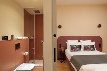 Classic Single Room