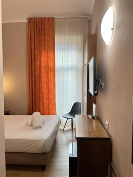 Standard Room, 1 Large Twin Bed