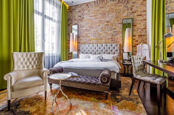 Junior Double Room