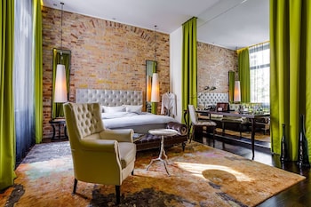 Junior Double Room